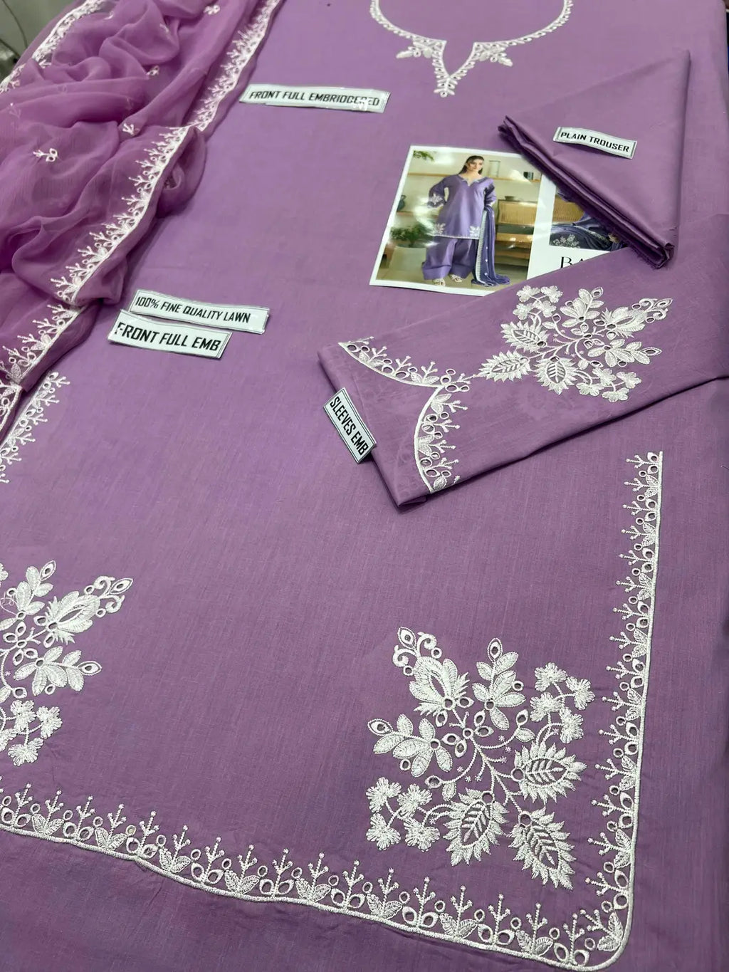 Preet By Pret 3 Pcs Unstitched Chikankari Embroidered Suit