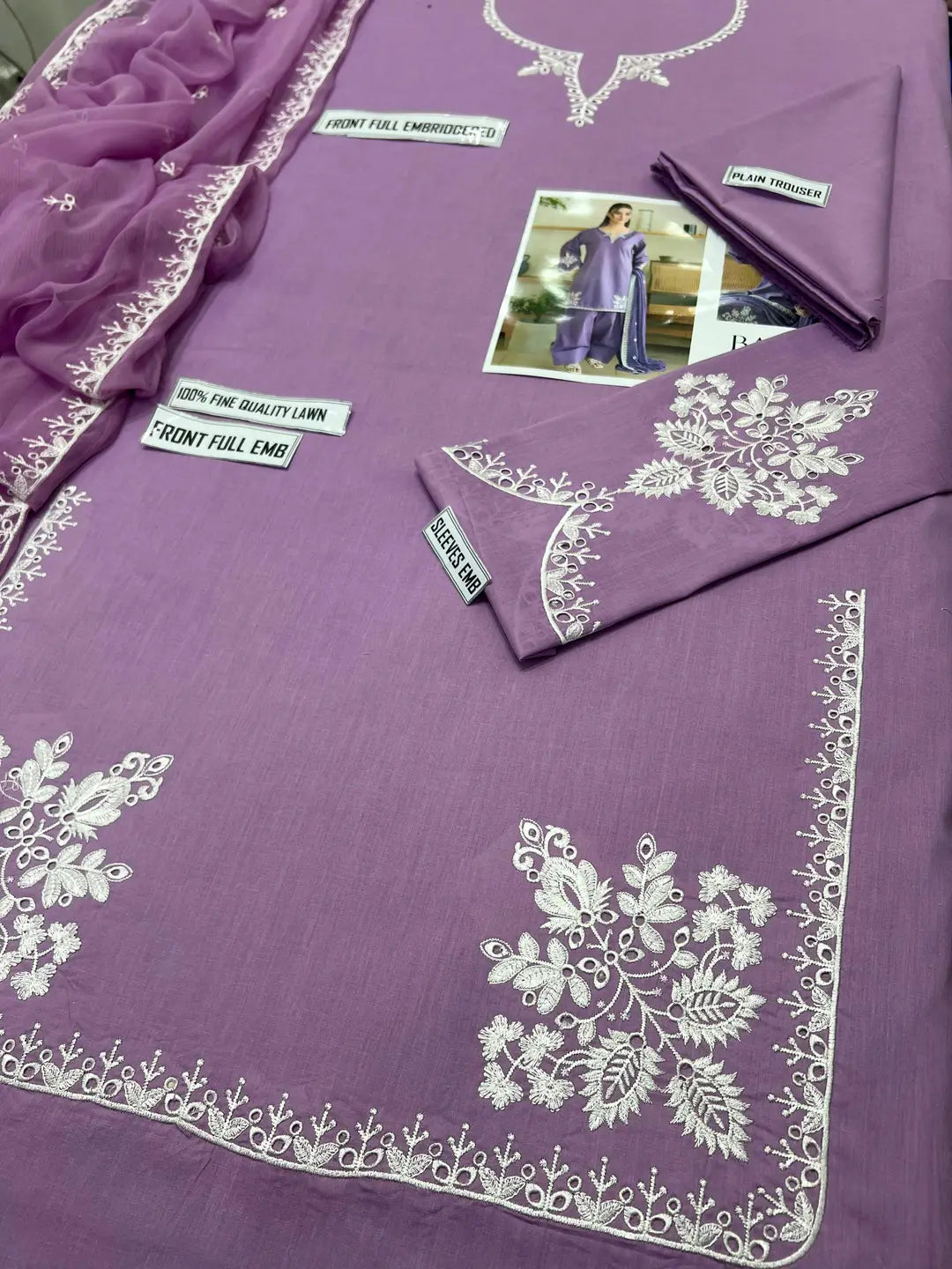 Preet By Pret 3 Pcs Unstitched Chikankari Embroidered Suit